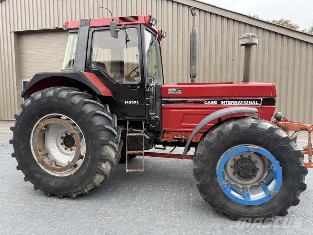 CASE 1455 AXL Tractors