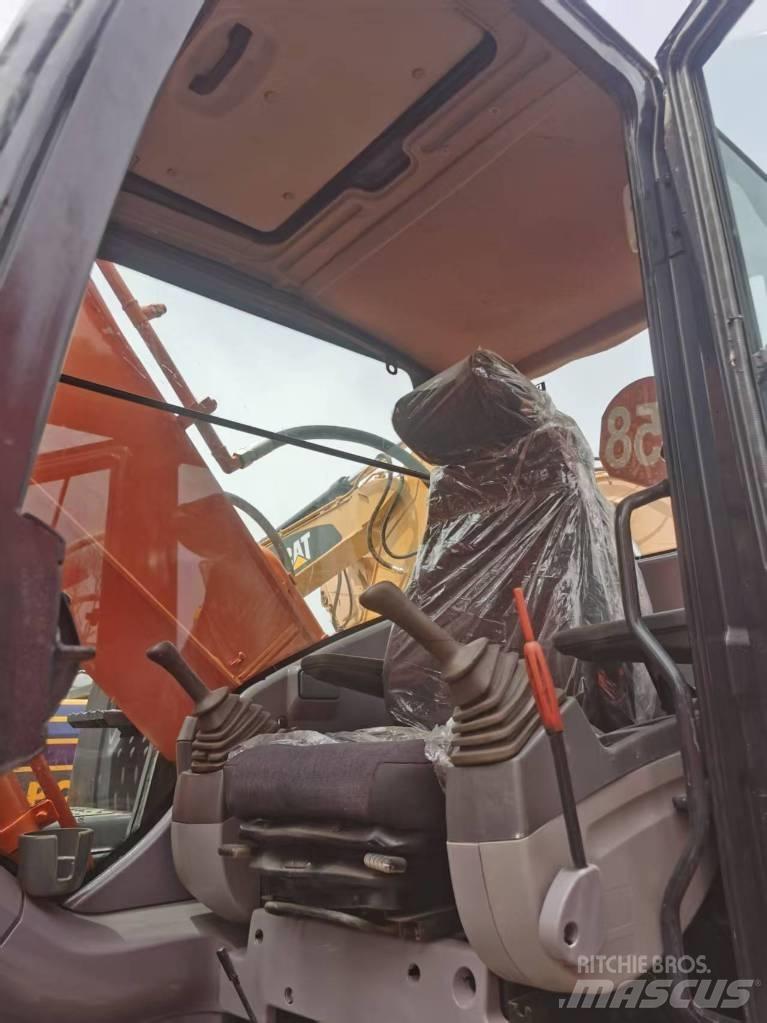 Hitachi ZX 210 Crawler excavators