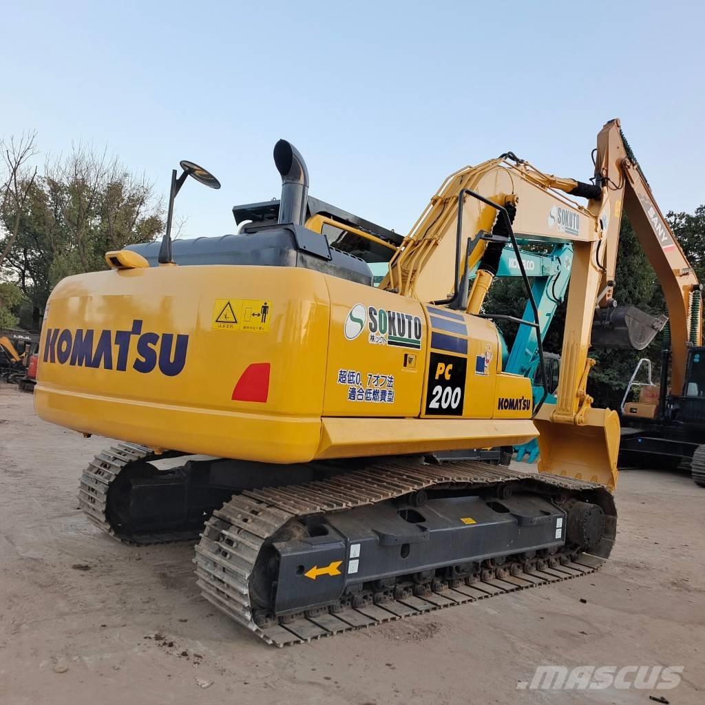 Komatsu PC 200-8 Crawler excavators