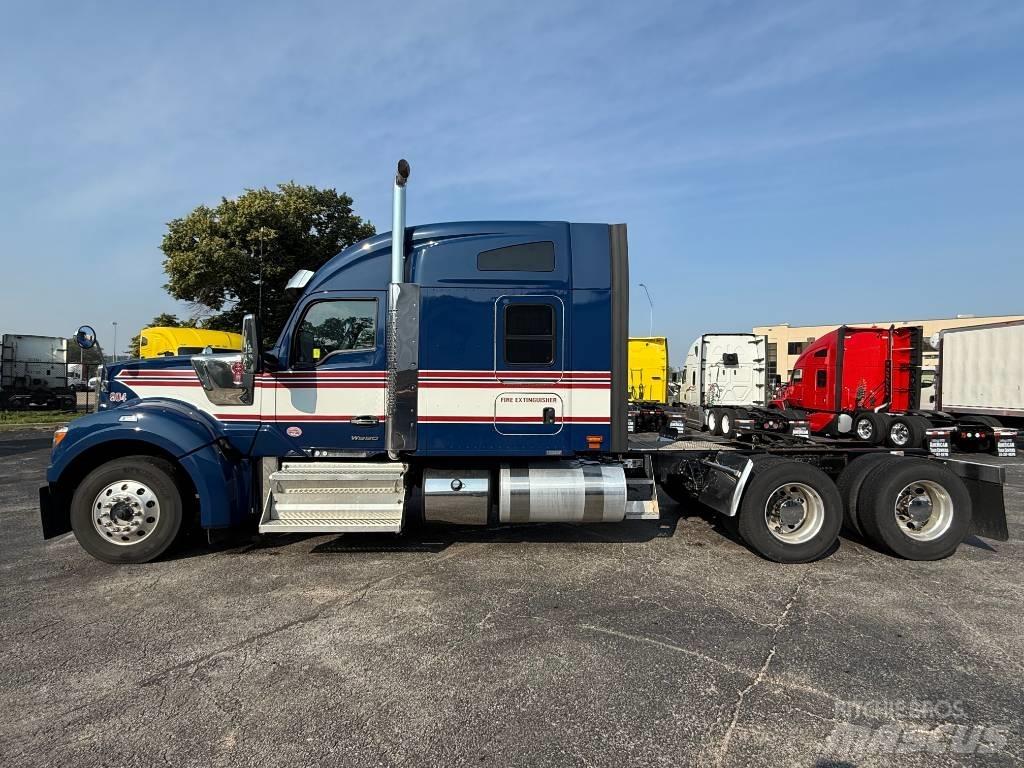 Kenworth W 990 Tractor Units