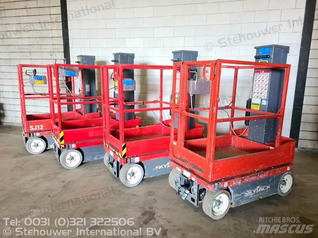 SkyJack SJ12 Other lifts and platforms