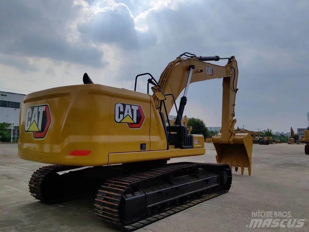 CAT 330 Crawler excavators