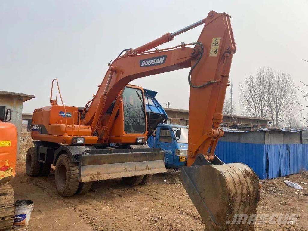 Doosan DH150W Wheeled excavators