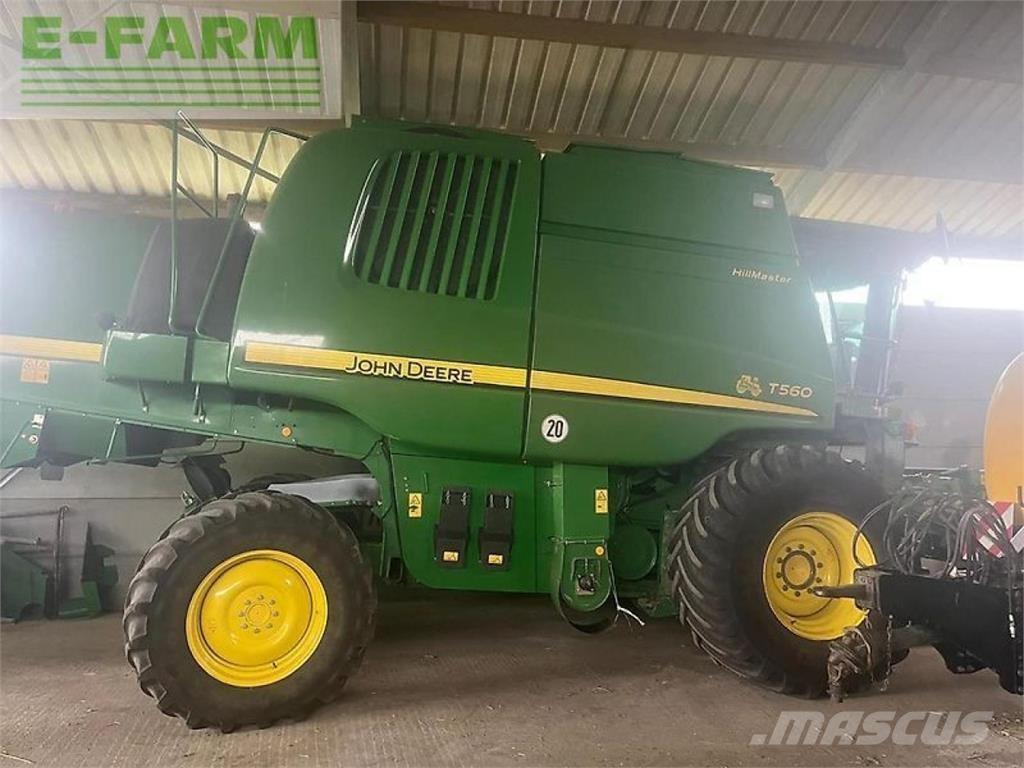 John Deere t560 hm Combine harvesters