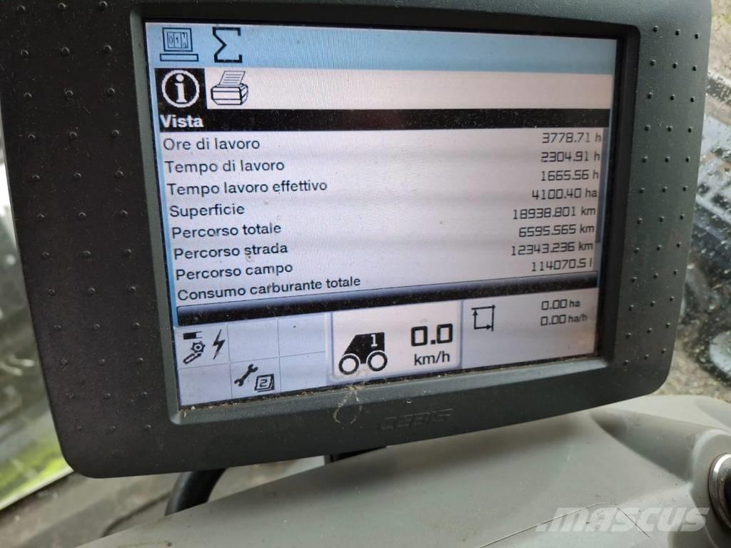 CLAAS Lexion 740 Combine harvesters