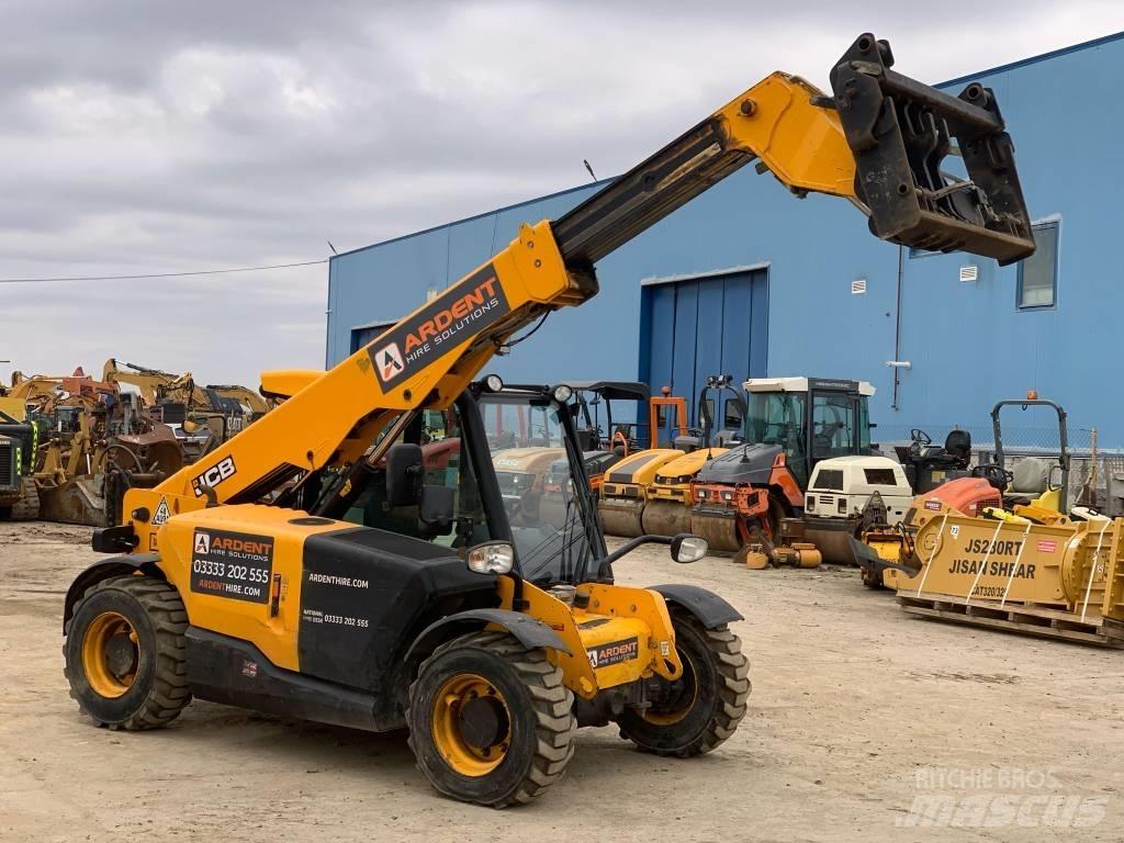 JCB 525-60 HI VIZ Telehandlers for agriculture