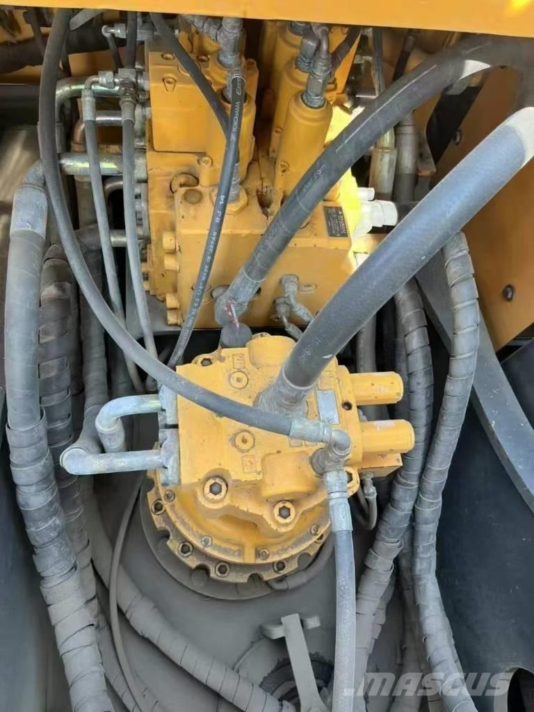 Hyundai 215VS Crawler excavators