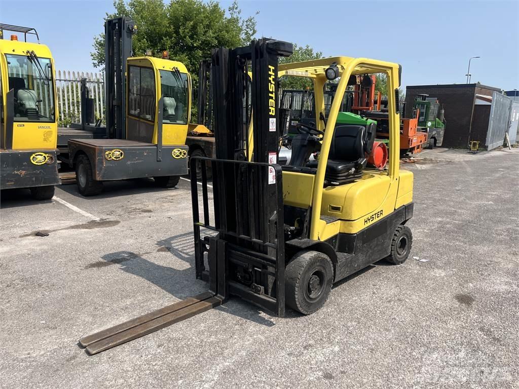 Hyster H2.5CT LPG trucks