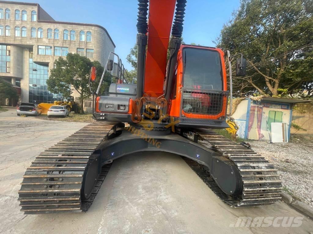 Doosan DX 300LC-9C Crawler excavators