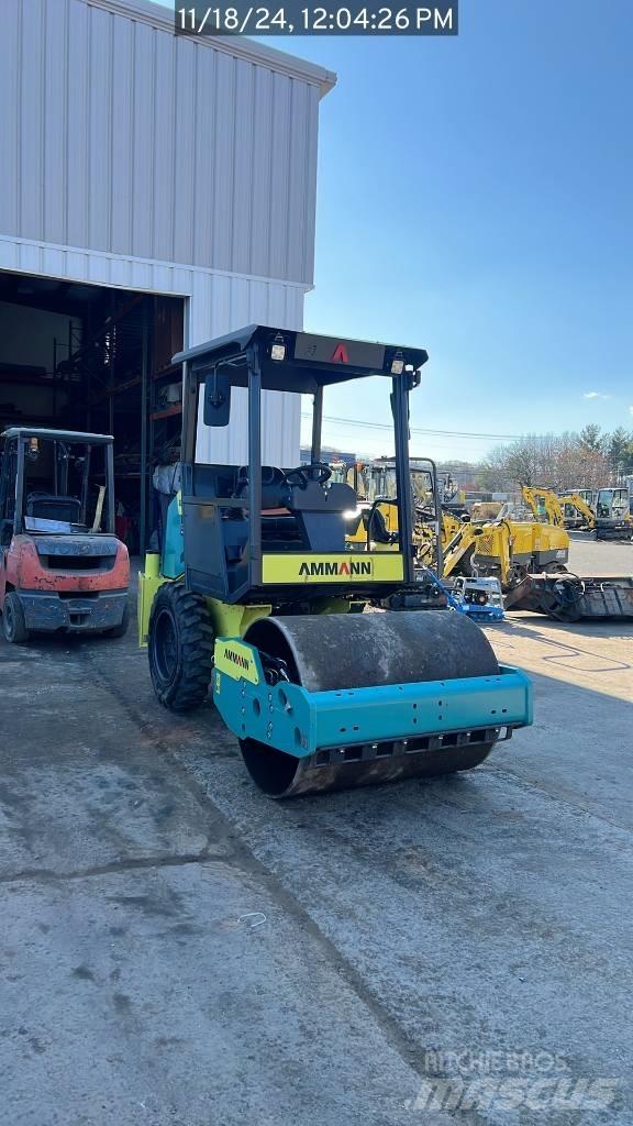 Ammann ARS 30 Single drum rollers