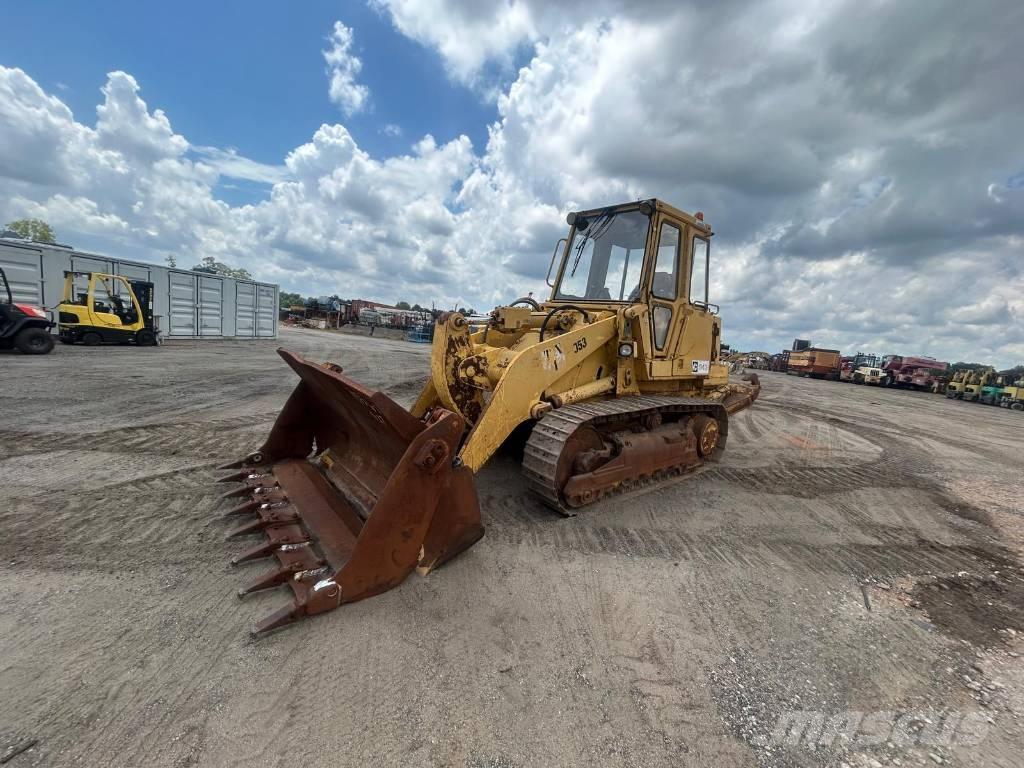 CAT 953 Crawler loaders