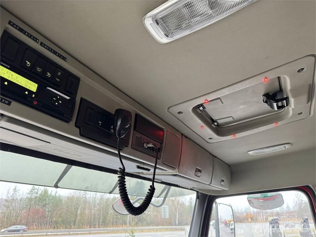 Volvo FMX 500 8X2 Crane trucks