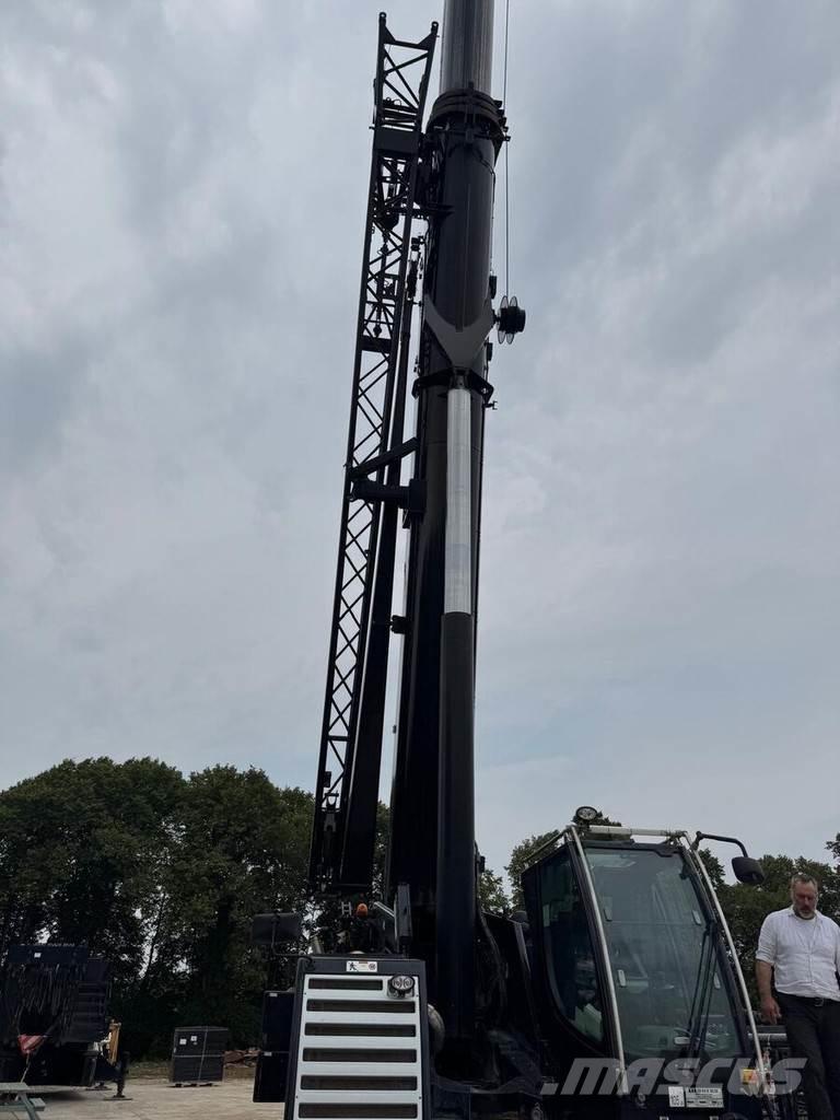Liebherr LTR 1100 Tracked cranes