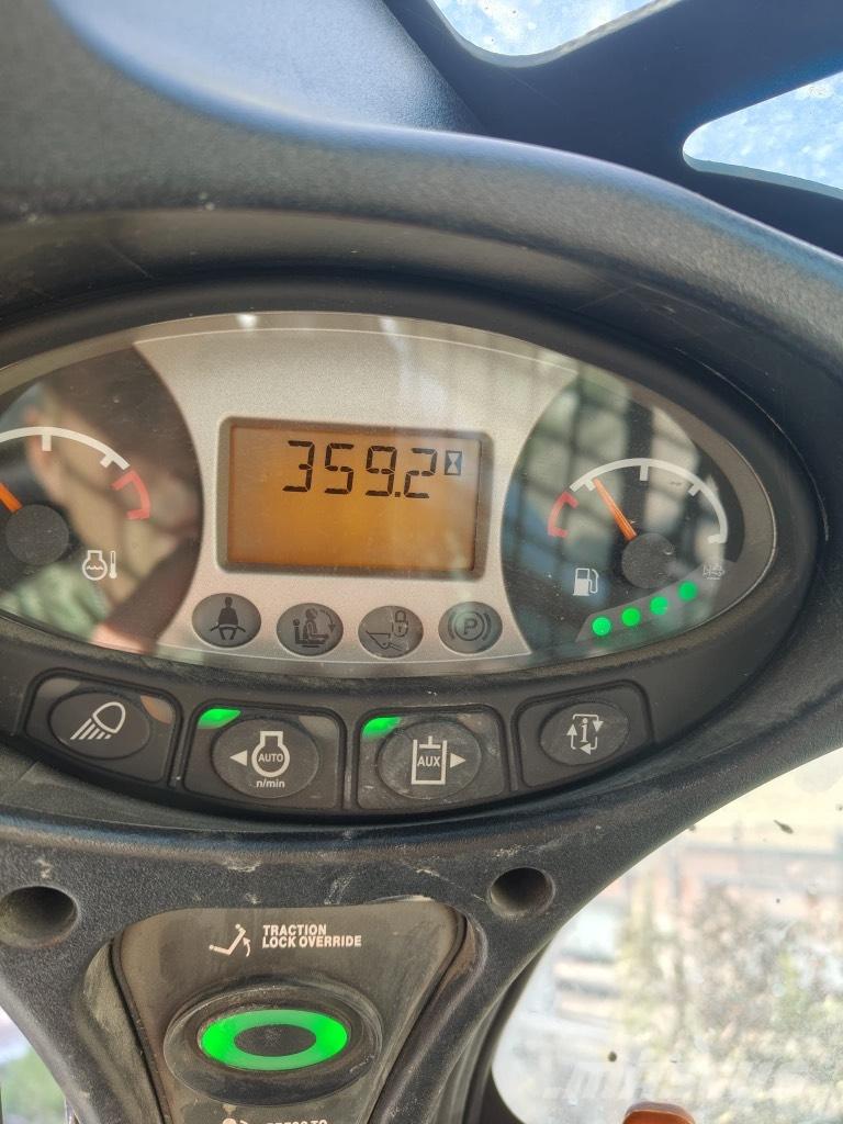 Bobcat T 770 Crawler loaders