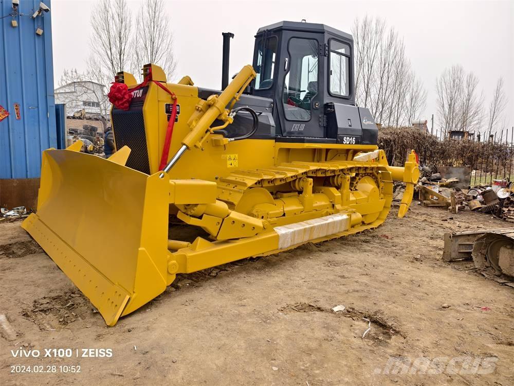 Shantui SD 16 Crawler dozers