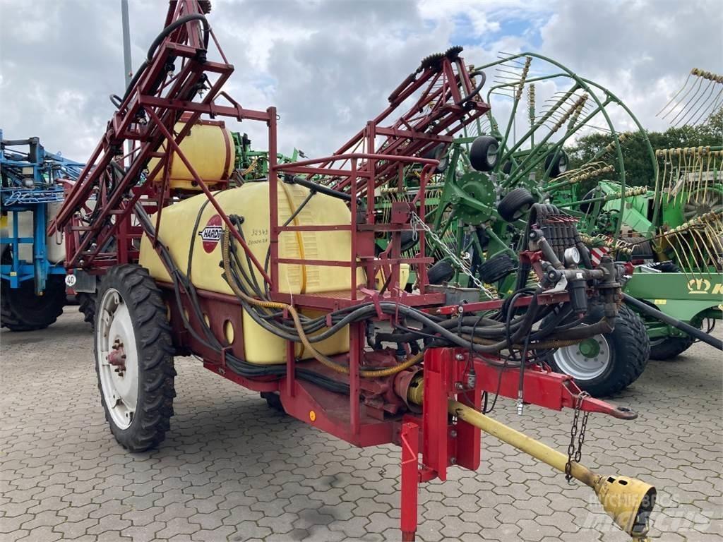 Hardi TYZ 2400 Trailed sprayers