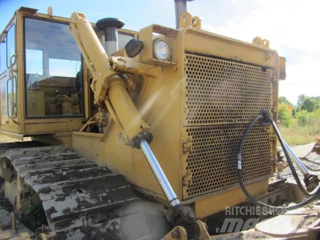 Fiat-Allis 21B Crawler dozers