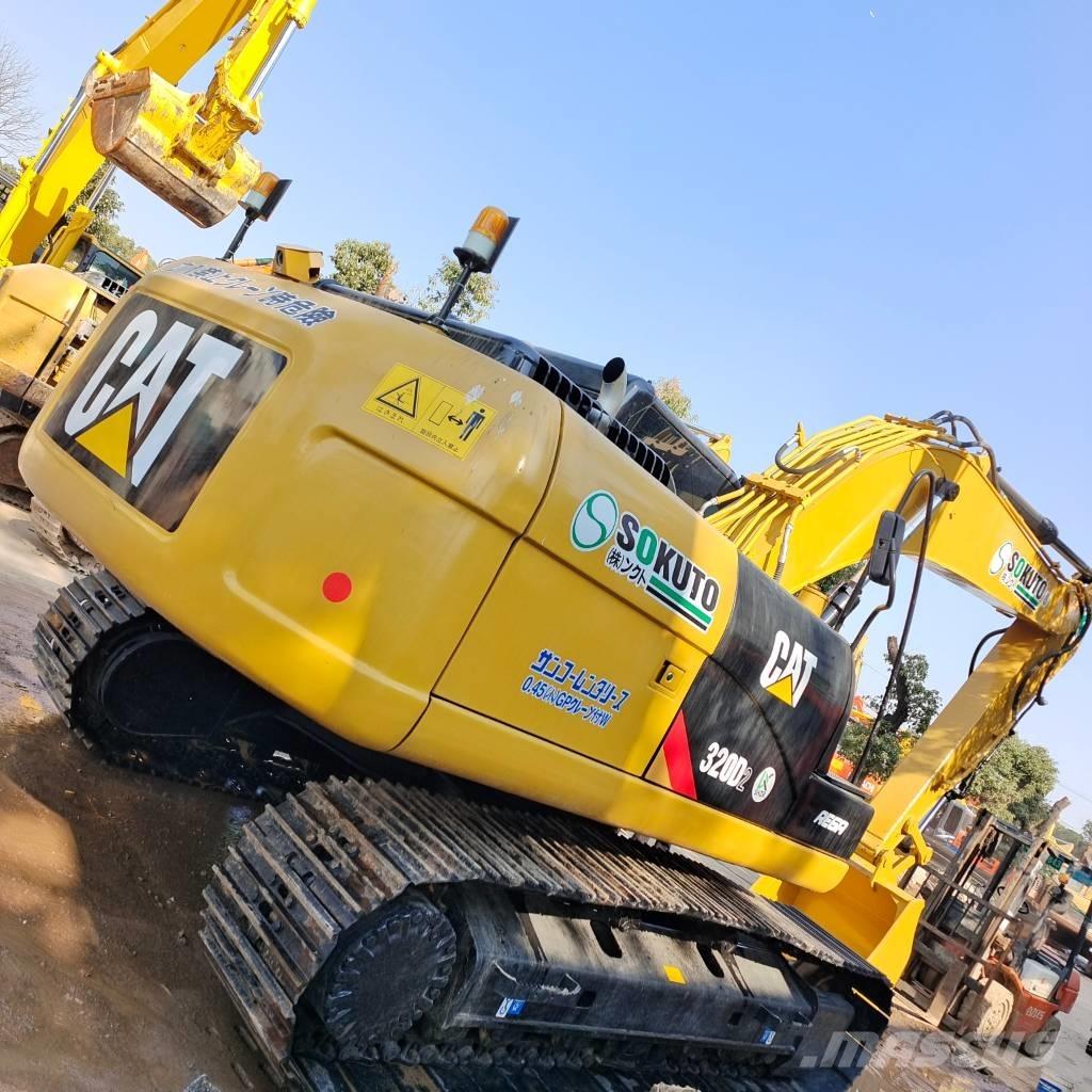 CAT 320 D2 Crawler excavators