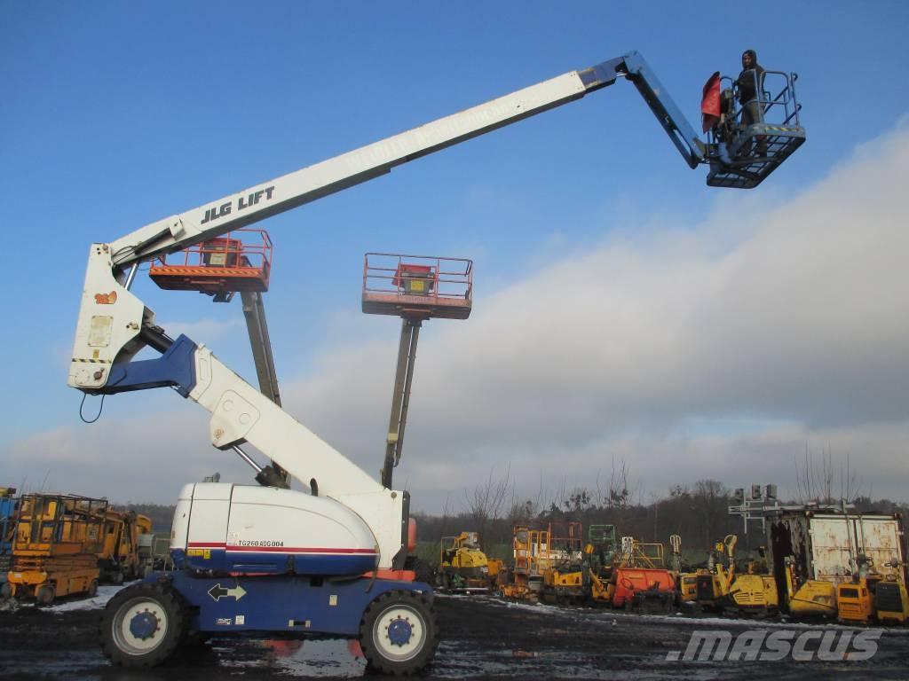 JLG 800 AJ Articulated boom lifts