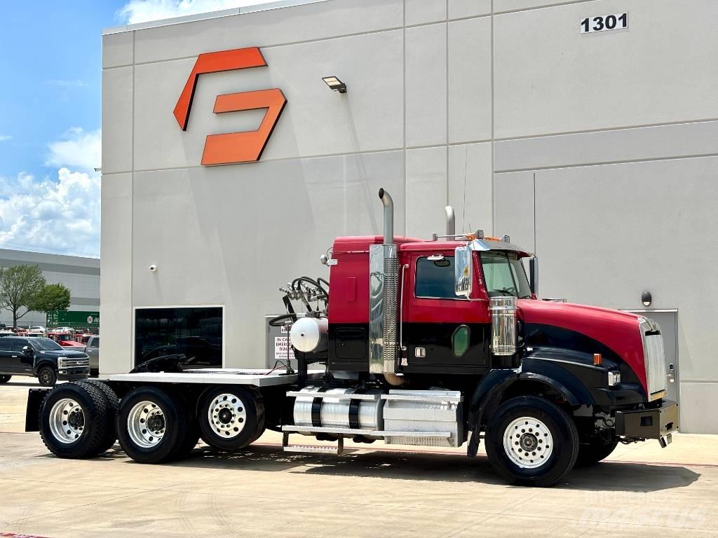 Western Star 4900 Tractor Units