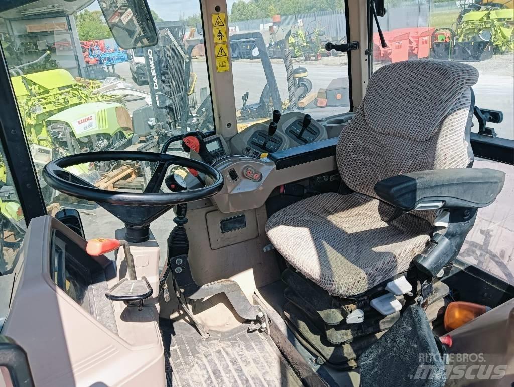 Kubota M 128 X Tractors