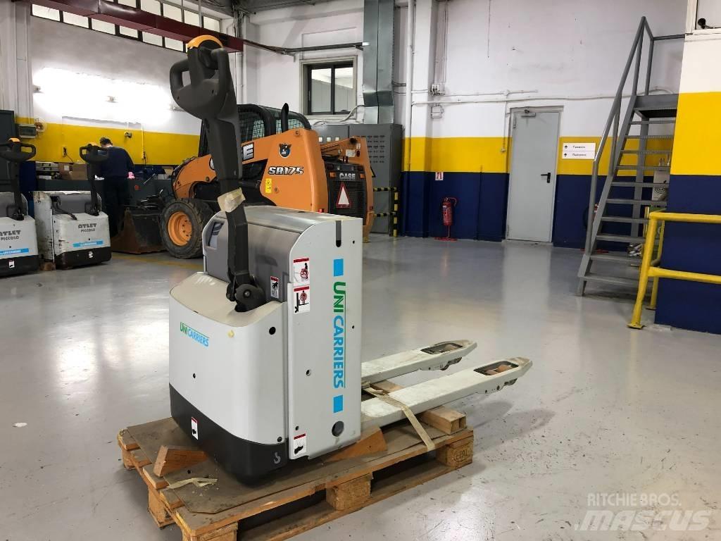 Atlet PLL200 Hand pallet stackers