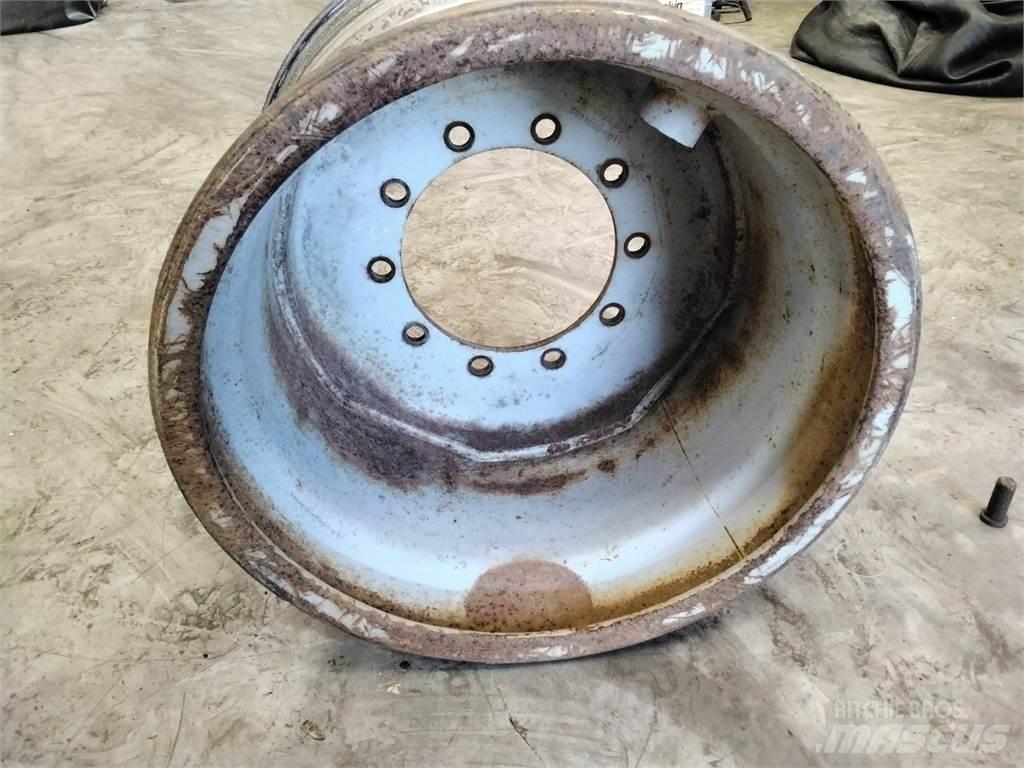Valmet 890 20x26,5 Tyres, wheels and rims