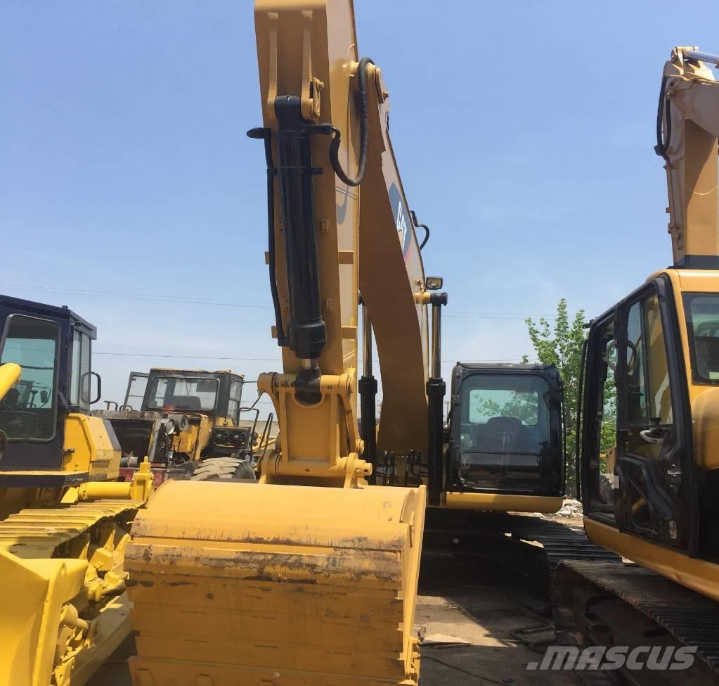 CAT 320 D Crawler excavators
