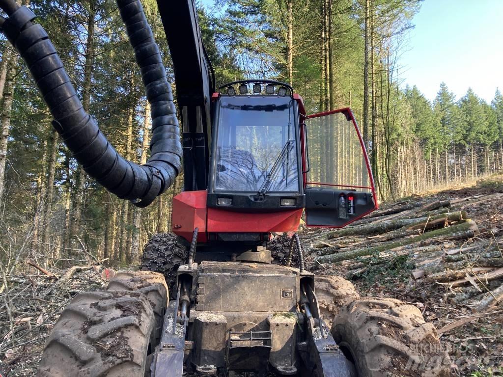 Valmet 941 Harvesters