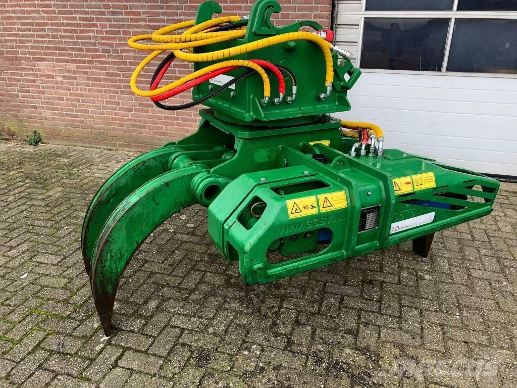  groeneveldt  822 Excavators