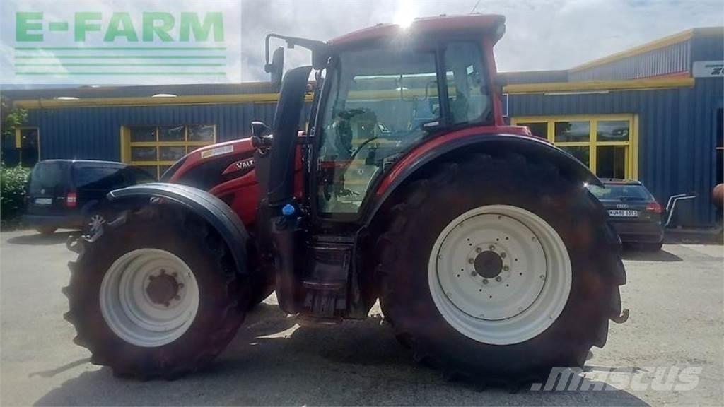 Valtra n174 versu Tractors
