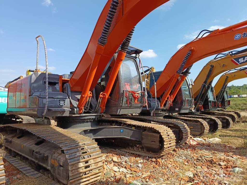 Hitachi ZX240 Crawler excavators