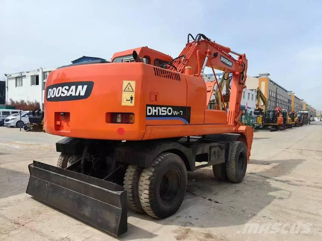 Doosan DH 150 Wheeled excavators