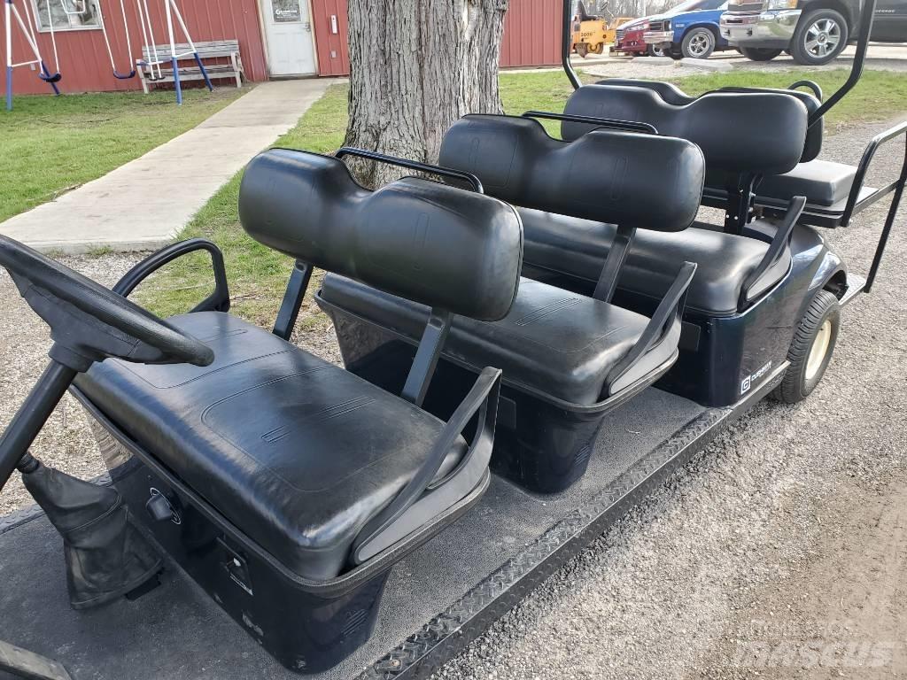 Cushman Shuttle 8 Towing trucks