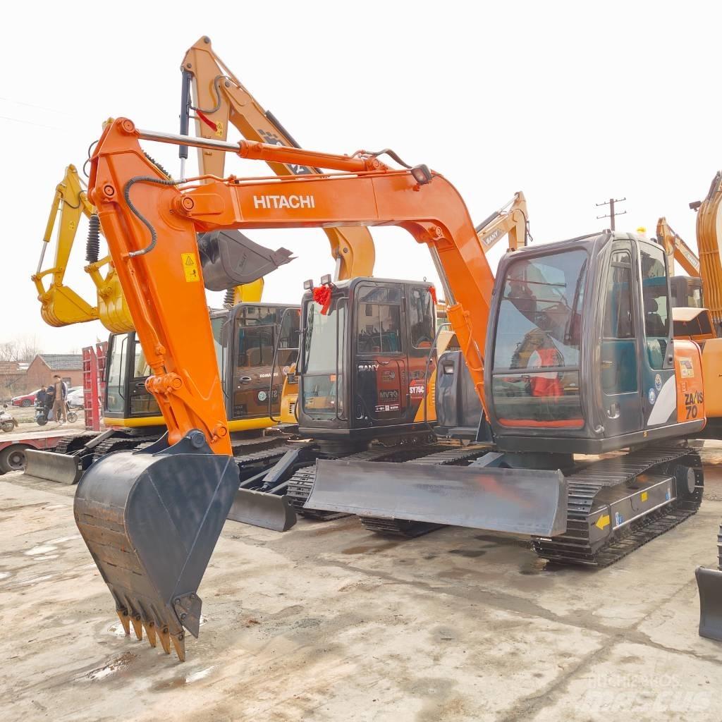 Hitachi ZX70 Midi excavators  7t - 12t