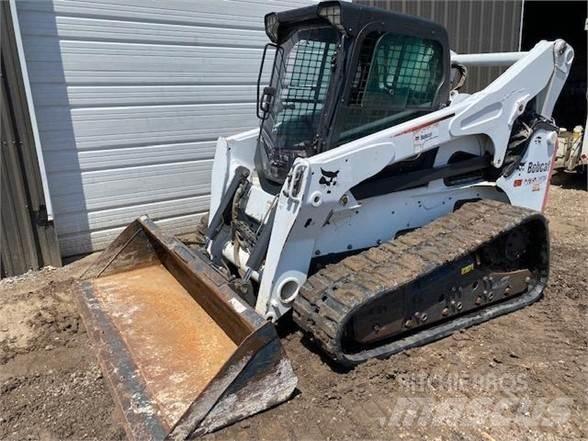Bobcat T870 Skid steer loaders