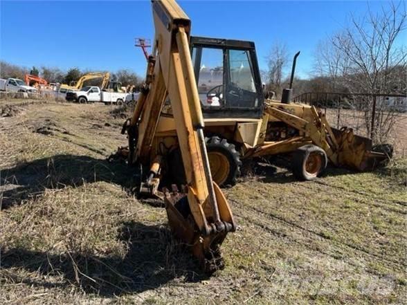 CASE 580C Backhoe loaders