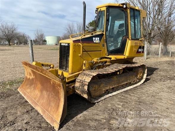 CAT D4G XL Crawler dozers