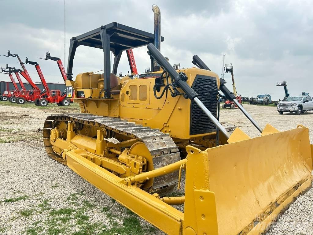 CAT D 6 C Crawler dozers