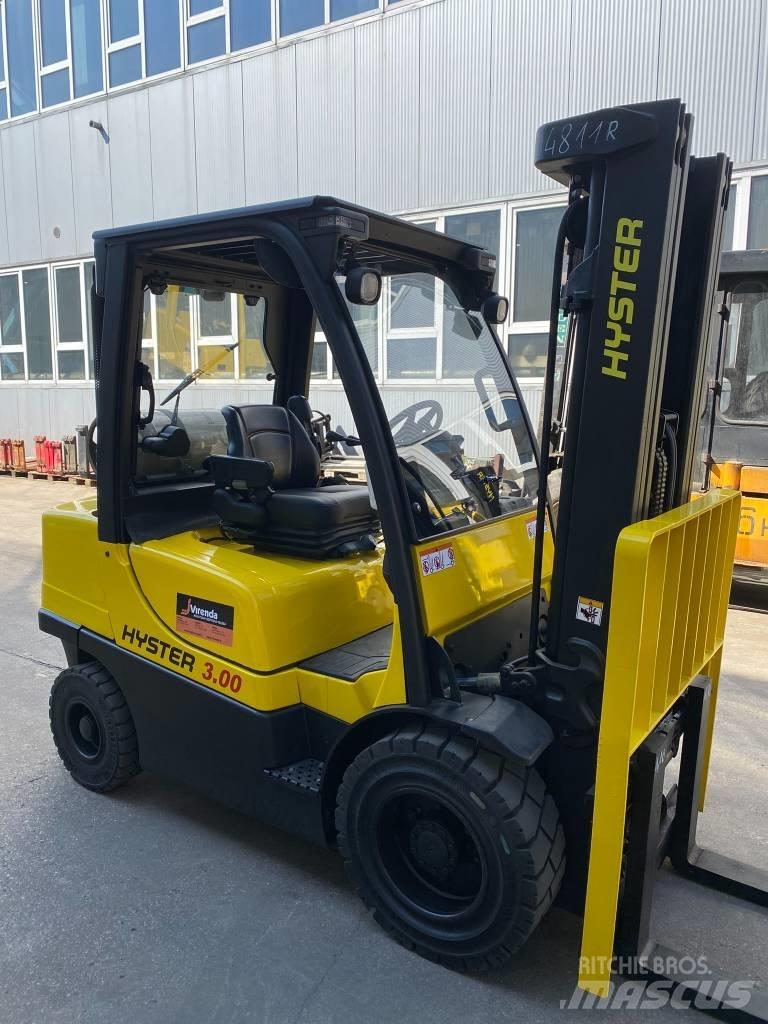 Hyster H3.0FT LPG trucks