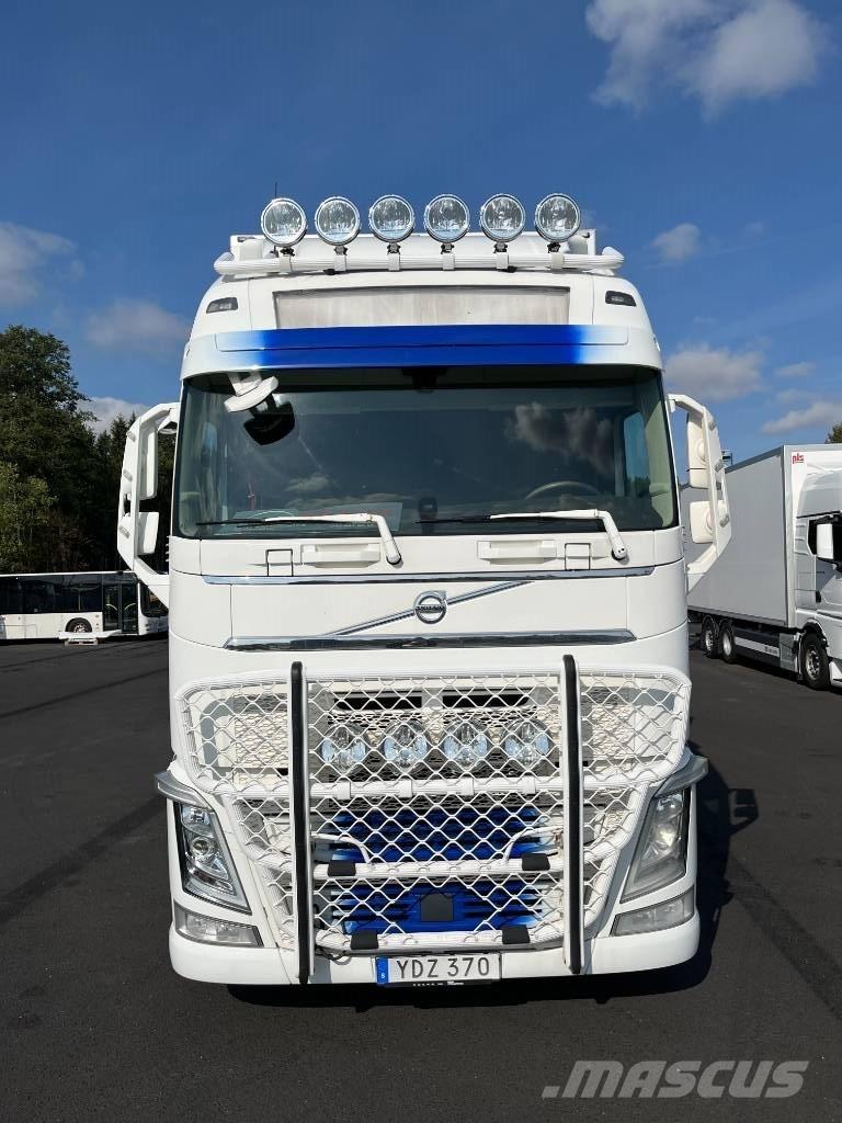 Volvo FH 540 Box body trucks