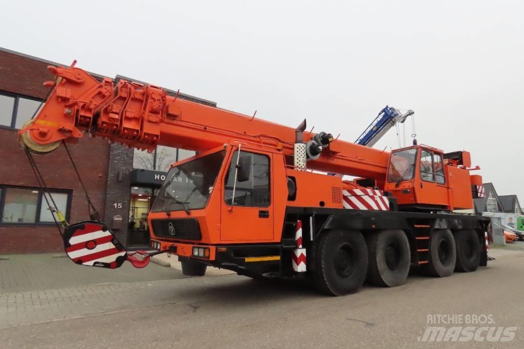 Krupp KMK 4080 All terrain cranes