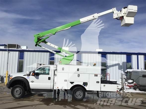 Altec AT40G Truck & Van mounted aerial platforms
