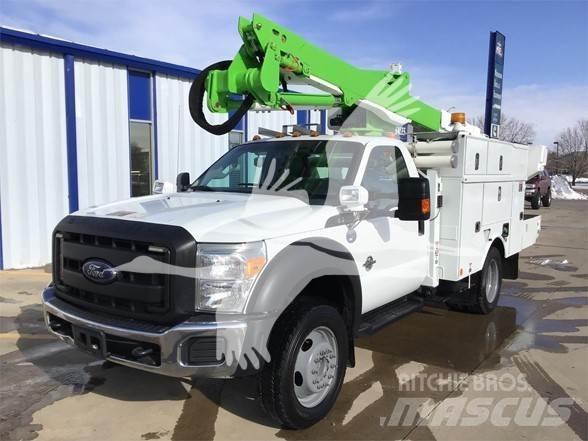 Altec AT40G Truck & Van mounted aerial platforms