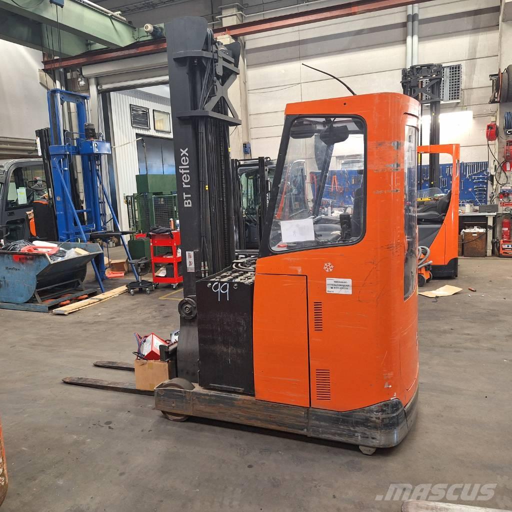 Toyota RRE160CC Reach trucks