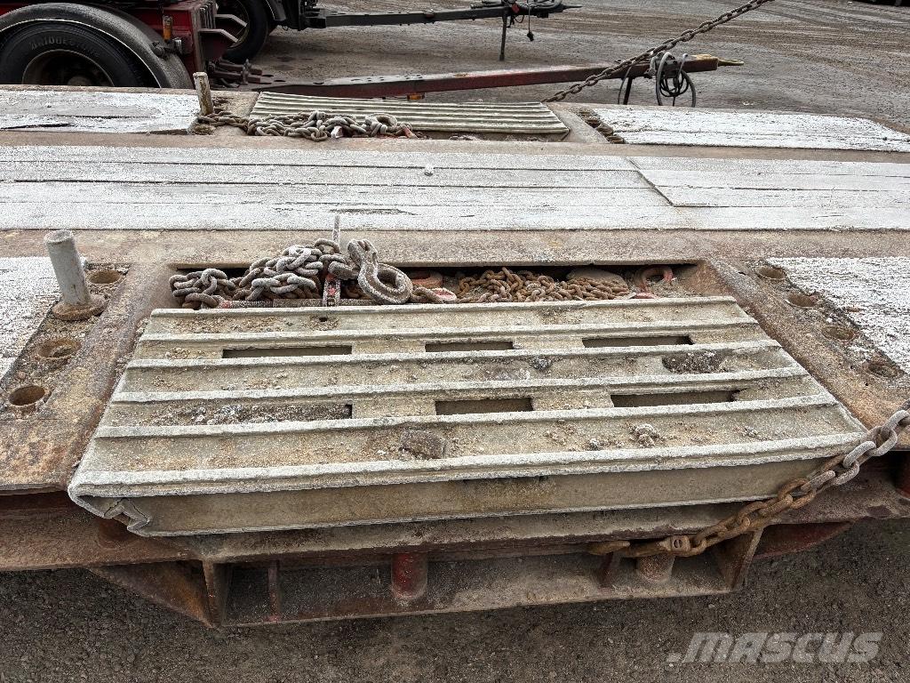 Hafo H423 PNK SSEOS Low loader-semi-trailers