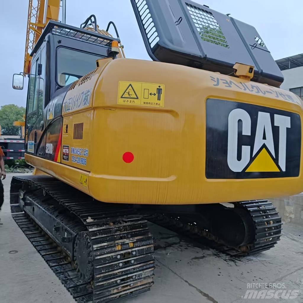 CAT 320 Crawler excavators