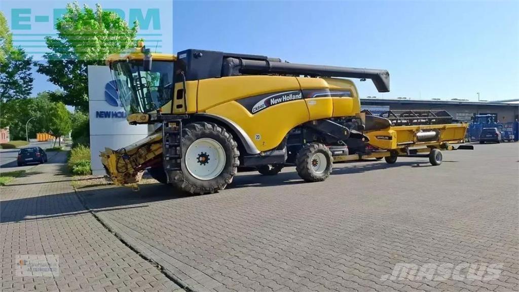 New Holland cx 840 Combine harvesters