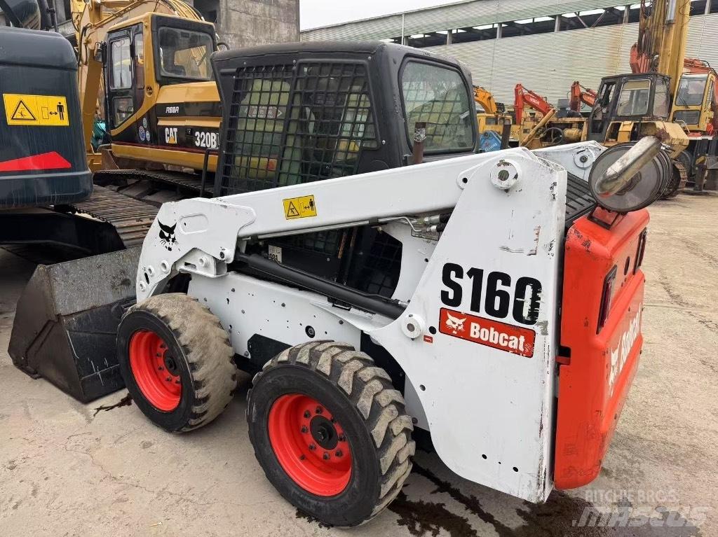 Bobcat S 160 Skid steer loaders