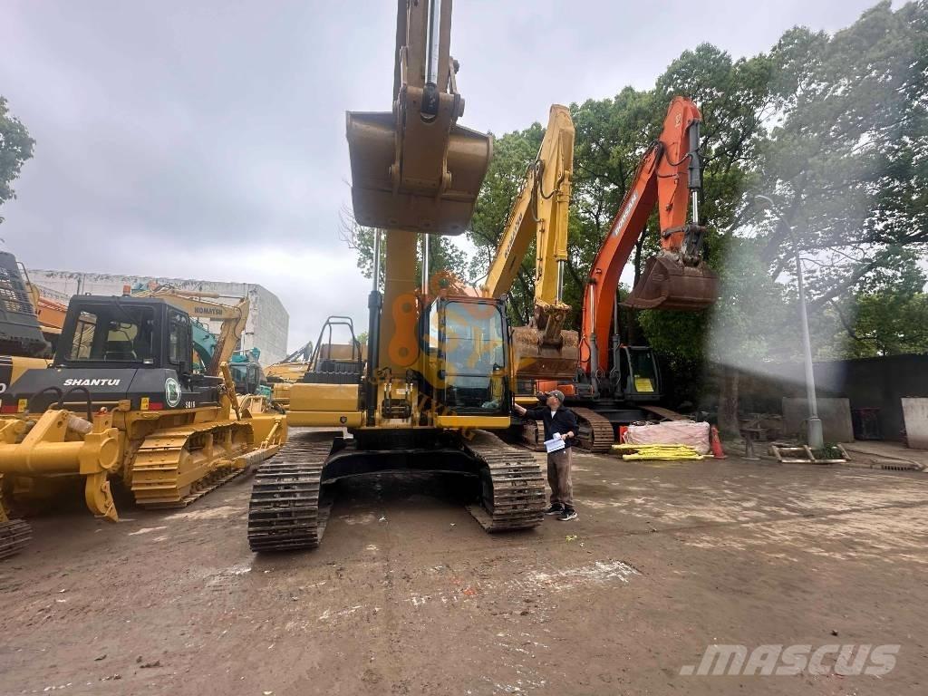 CAT 330 Crawler excavators